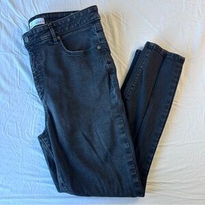 LOFT Faded Black Curvy Skinny Jeans